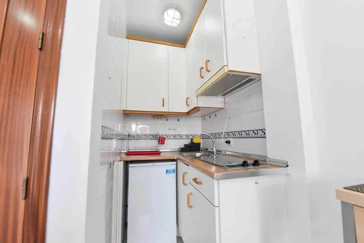 Alohamundi Pureza II Apartment Seville